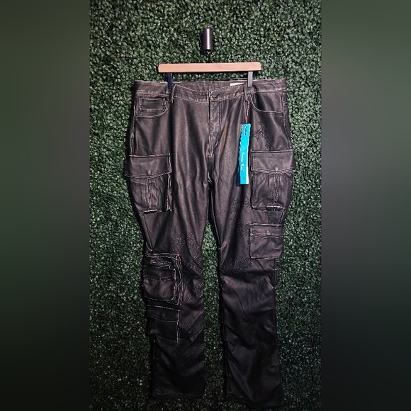 Black Cargo Pants - Picture 1 of 4